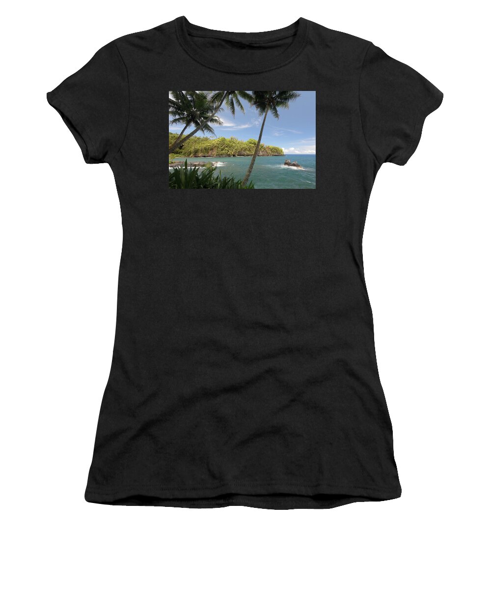Onomea Bay Women's T-Shirt featuring the photograph Onomea Bay by Susan Rissi Tregoning