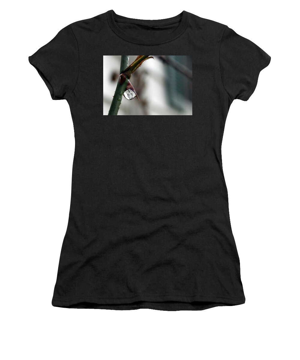 Horizontal Photo Women's T-Shirt featuring the photograph Reflections in a Rain Drop by Valerie Collins