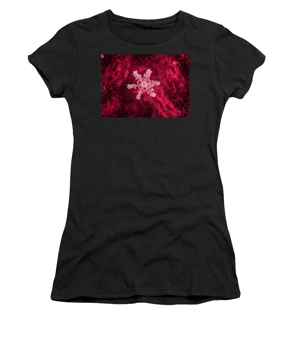 Colorado Women's T-Shirt featuring the photograph Snowflake on Red by Dawn Key