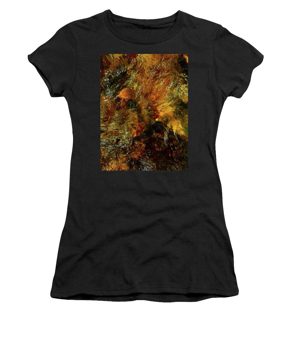 Color Close-up Landscape Women's T-Shirt featuring the photograph Spring 2017 108 by George Ramos