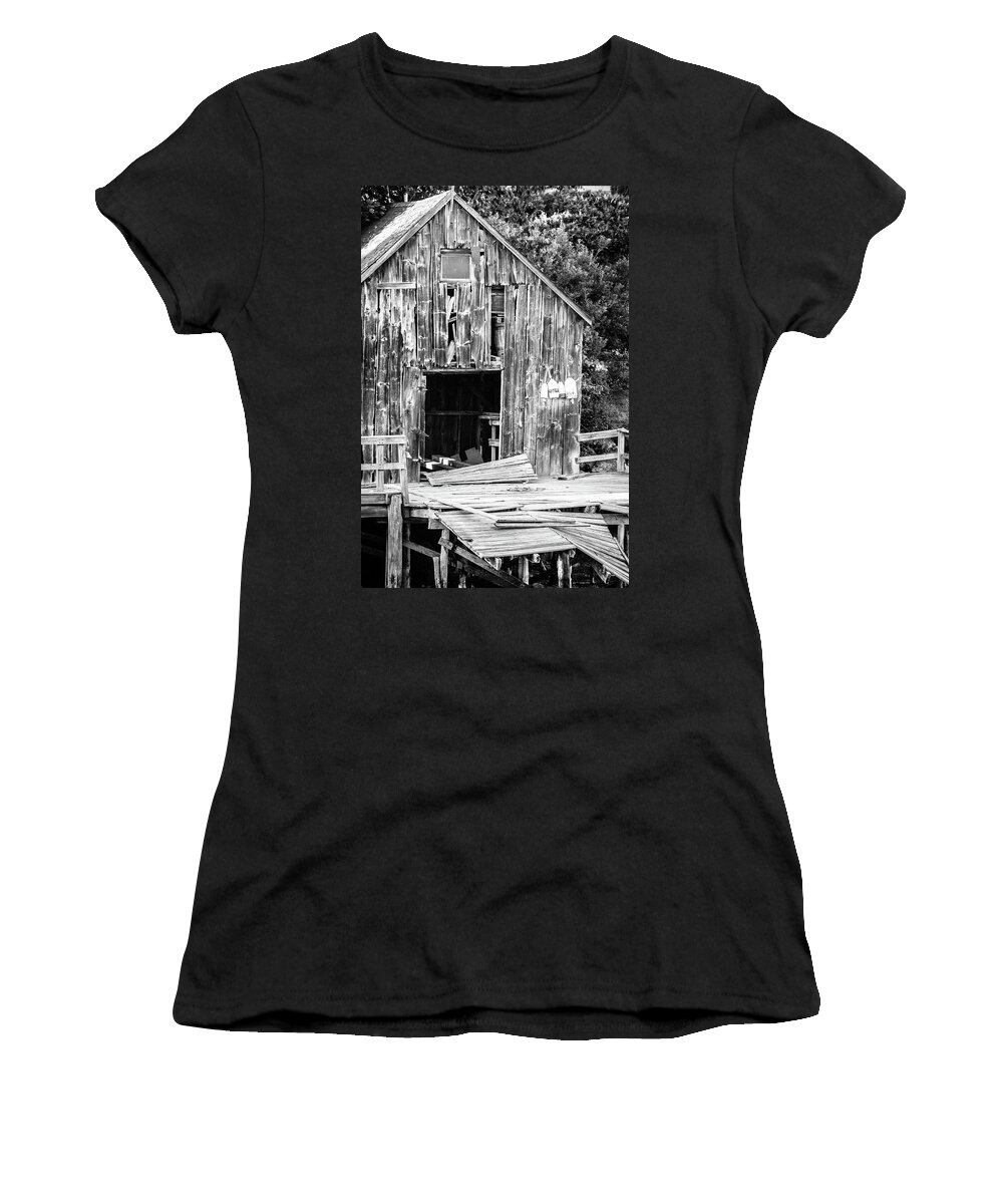 Black And White Women's T-Shirt featuring the photograph Still Standing by Darryl Hendricks