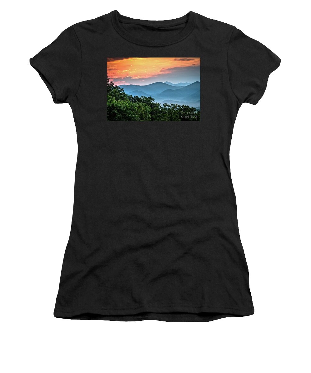 Smoky Women's T-Shirt featuring the photograph Sunrise Over the Smoky's by Douglas Stucky