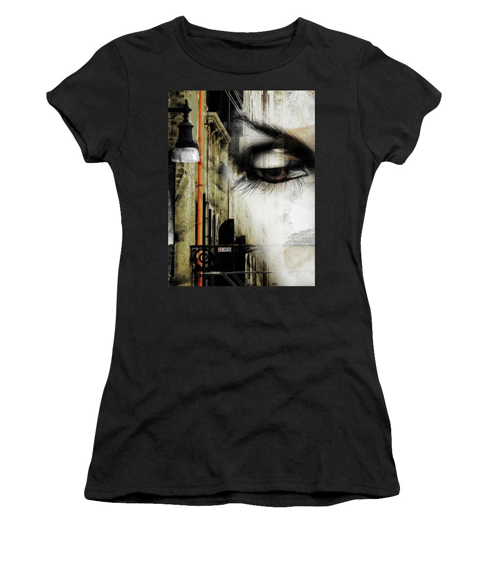 Eye Women's T-Shirt featuring the photograph The eye and the street light by Gabi Hampe