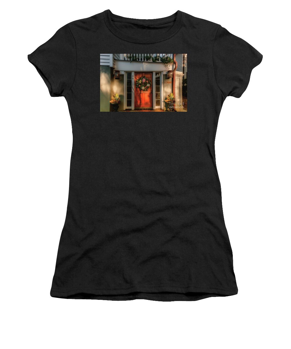 66 Church Street Women's T-Shirt featuring the photograph Charleston Southern Home Entrance by Dale Powell