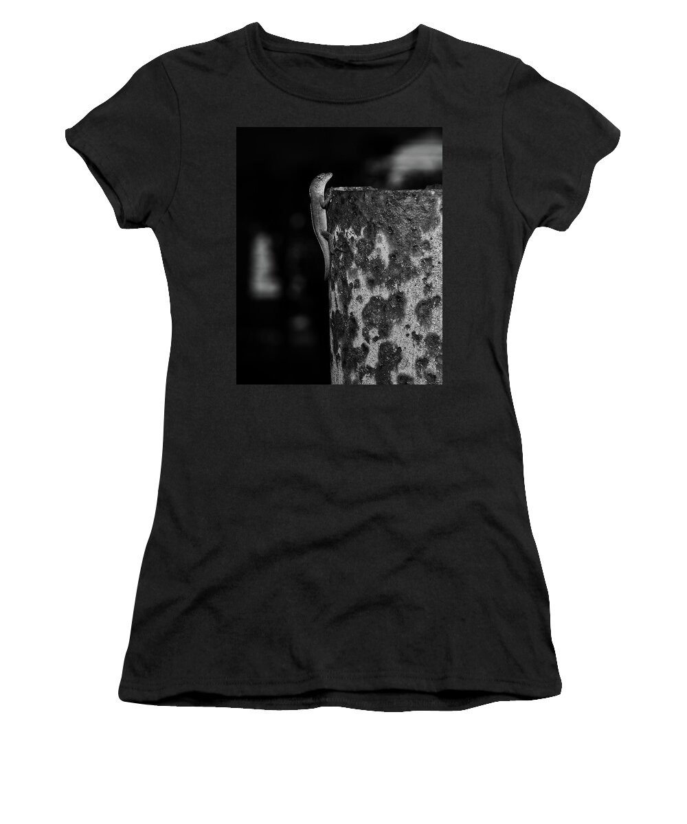 Anole Women's T-Shirt featuring the photograph Lizzy by Richard Rizzo