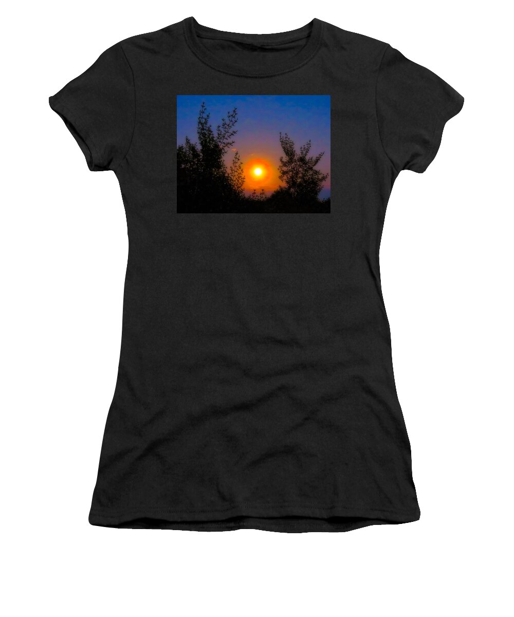 Arizona Women's T-Shirt featuring the photograph Pisces Full Moon Rise by Judy Kennedy