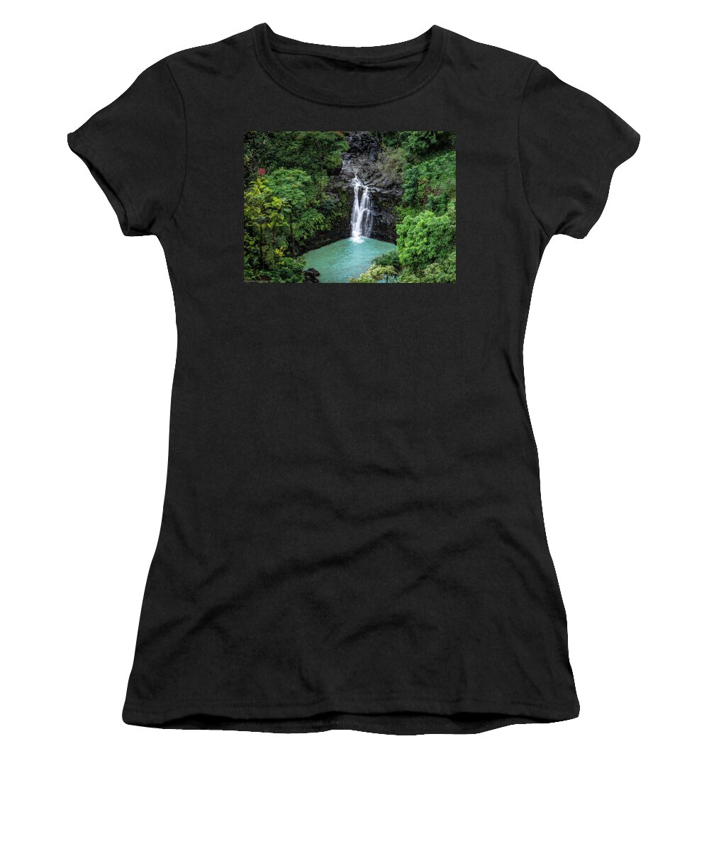 Hawaii Women's T-Shirt featuring the photograph Puohokamoa Falls by G Lamar Yancy