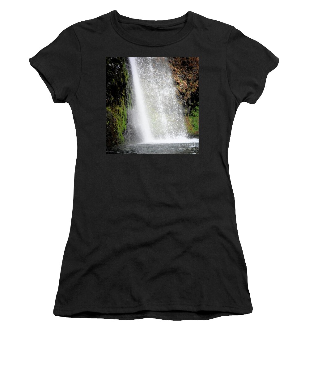 Waterfalls-oregon Women's T-Shirt featuring the photograph Stop the Action by Scott Cameron