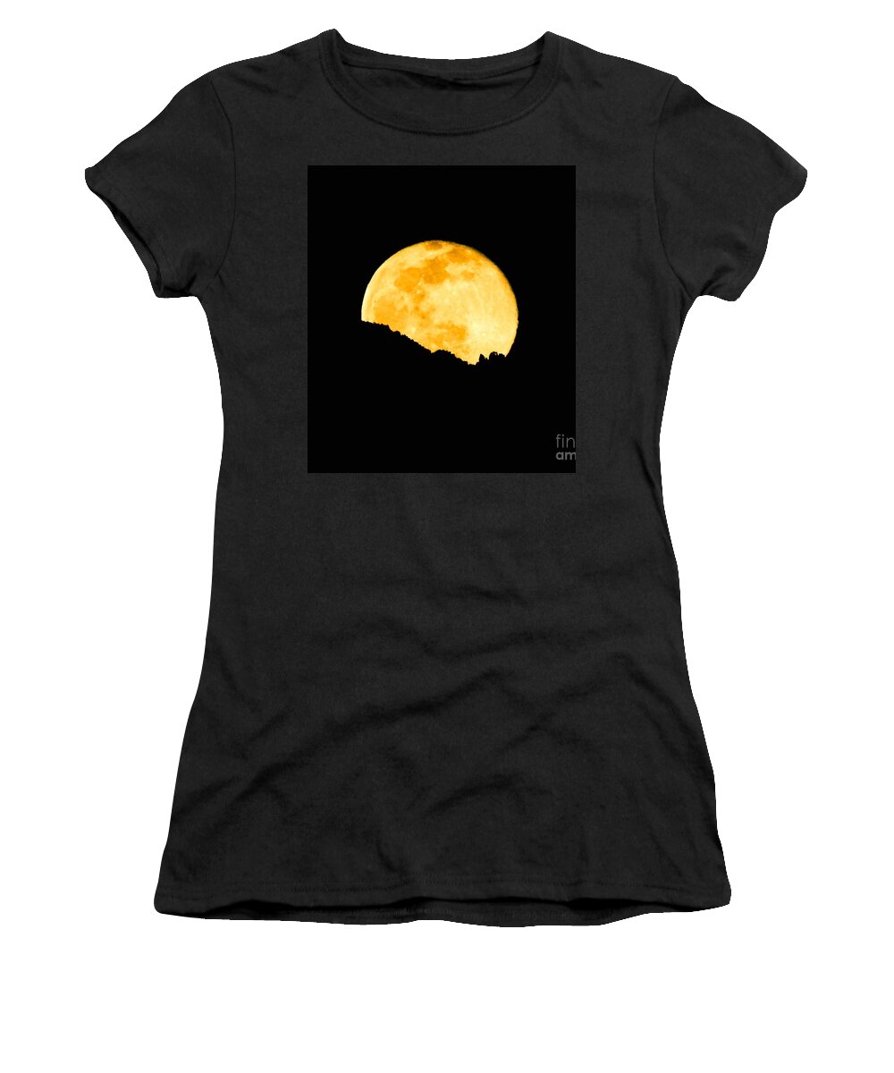 Moon Rising Over The Superstition Mountains Women's T-Shirt featuring the digital art Moon 01/18/2022 #3 by Tammy Keyes