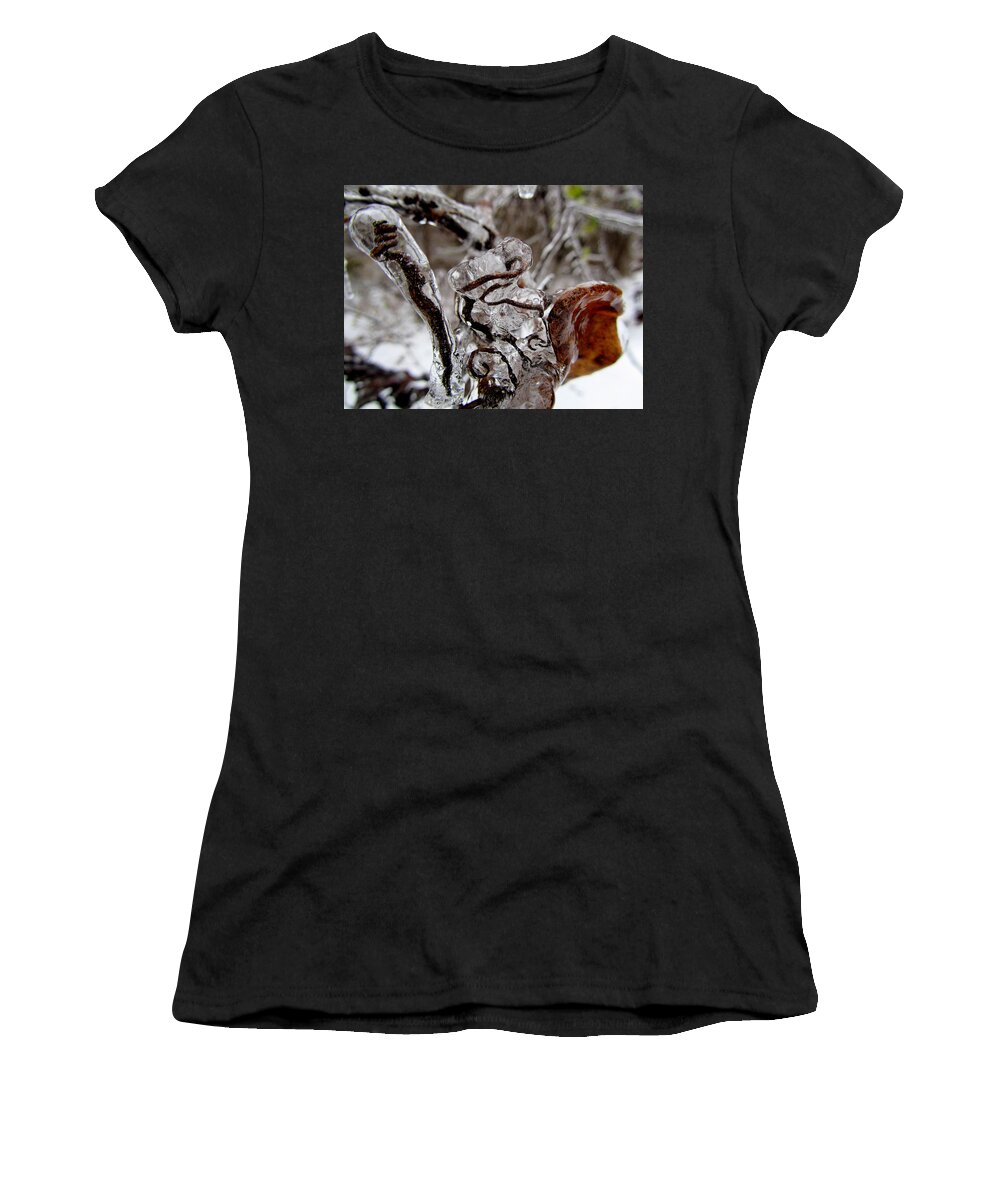 Vines Ice Fstop101 Nature Plants Women's T-Shirt featuring the photograph Ice Covered Vines by Geno Lee