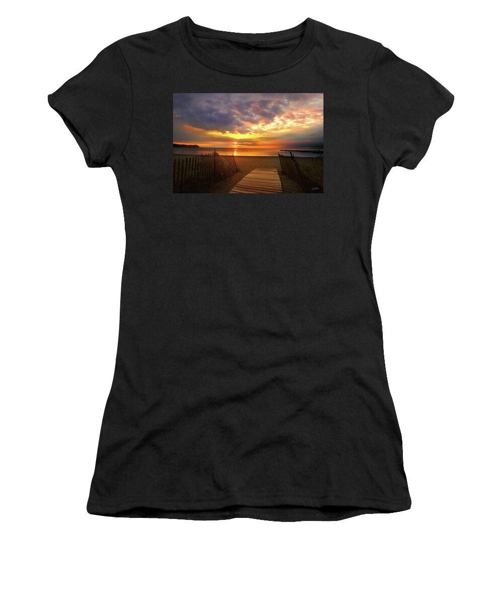 Dorr County Women's T-Shirt featuring the photograph Sunset at Fish Creek by Rod Seel