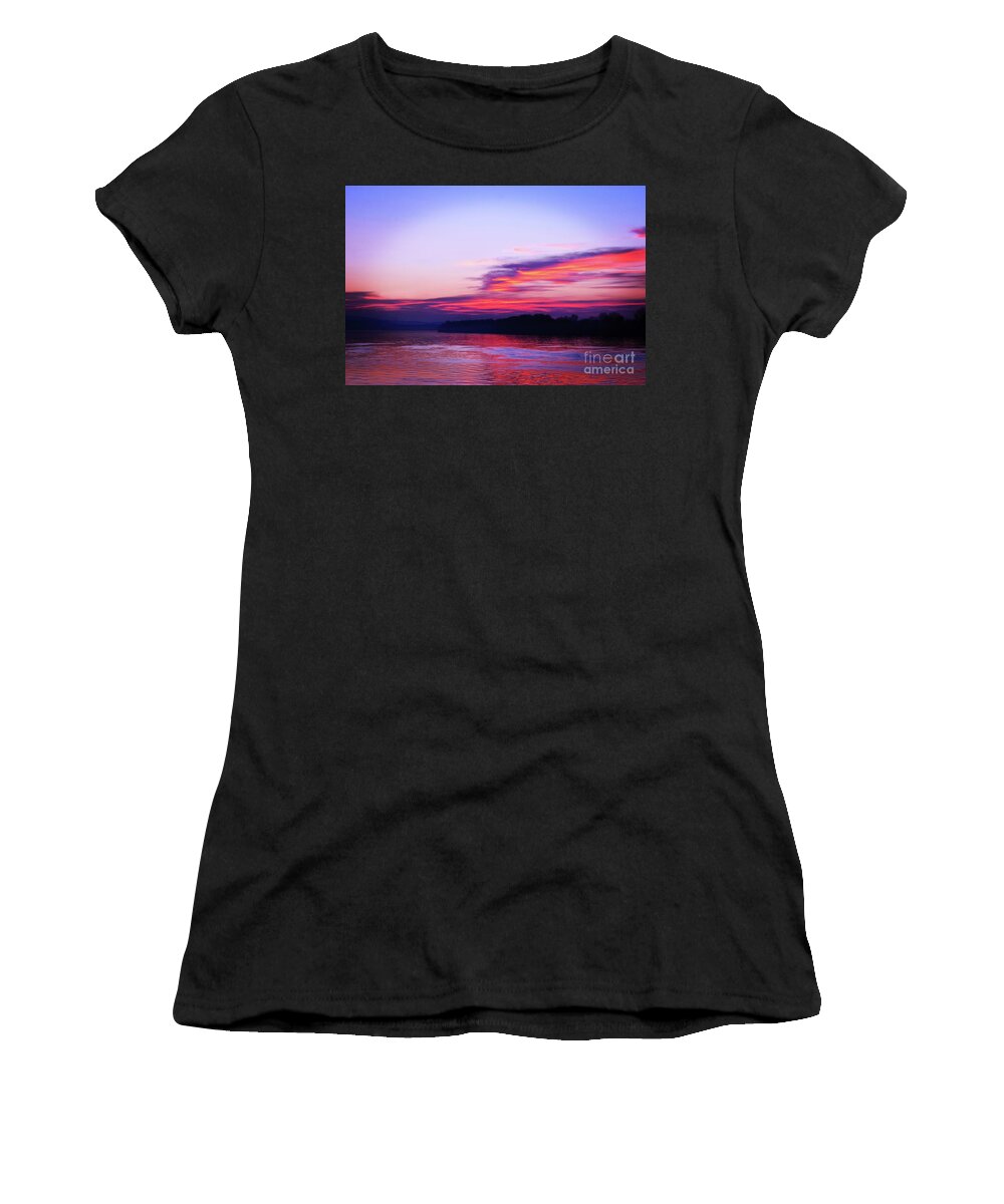 Harmony Women's T-Shirt featuring the photograph Sunset Harmony Lines by Leonida Arte