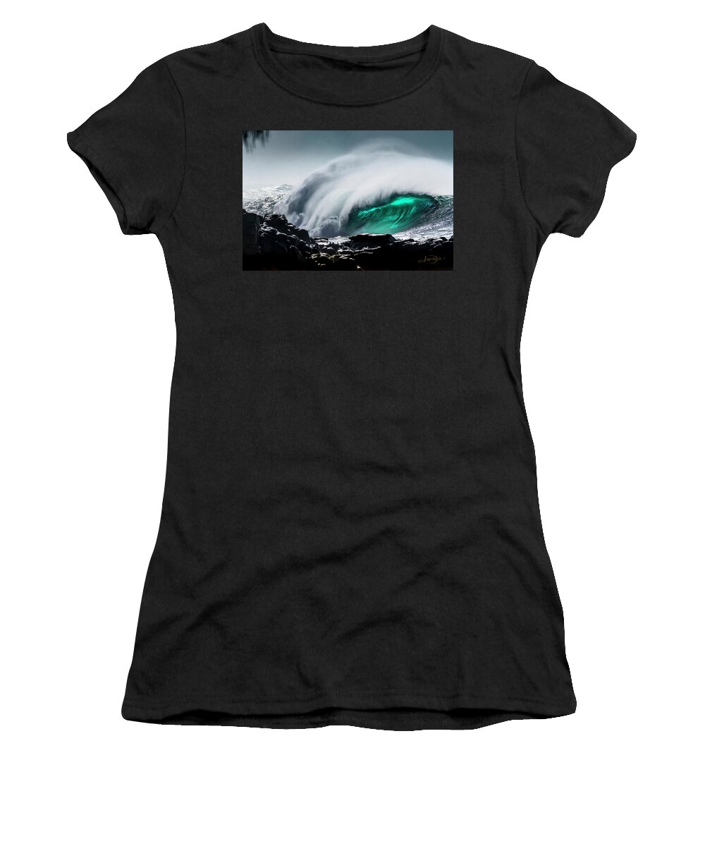 Waimea Bay Hawaii Big Wave Aqua Ocean Women's T-Shirt featuring the photograph Waimea Aquas by Leonardo Dale