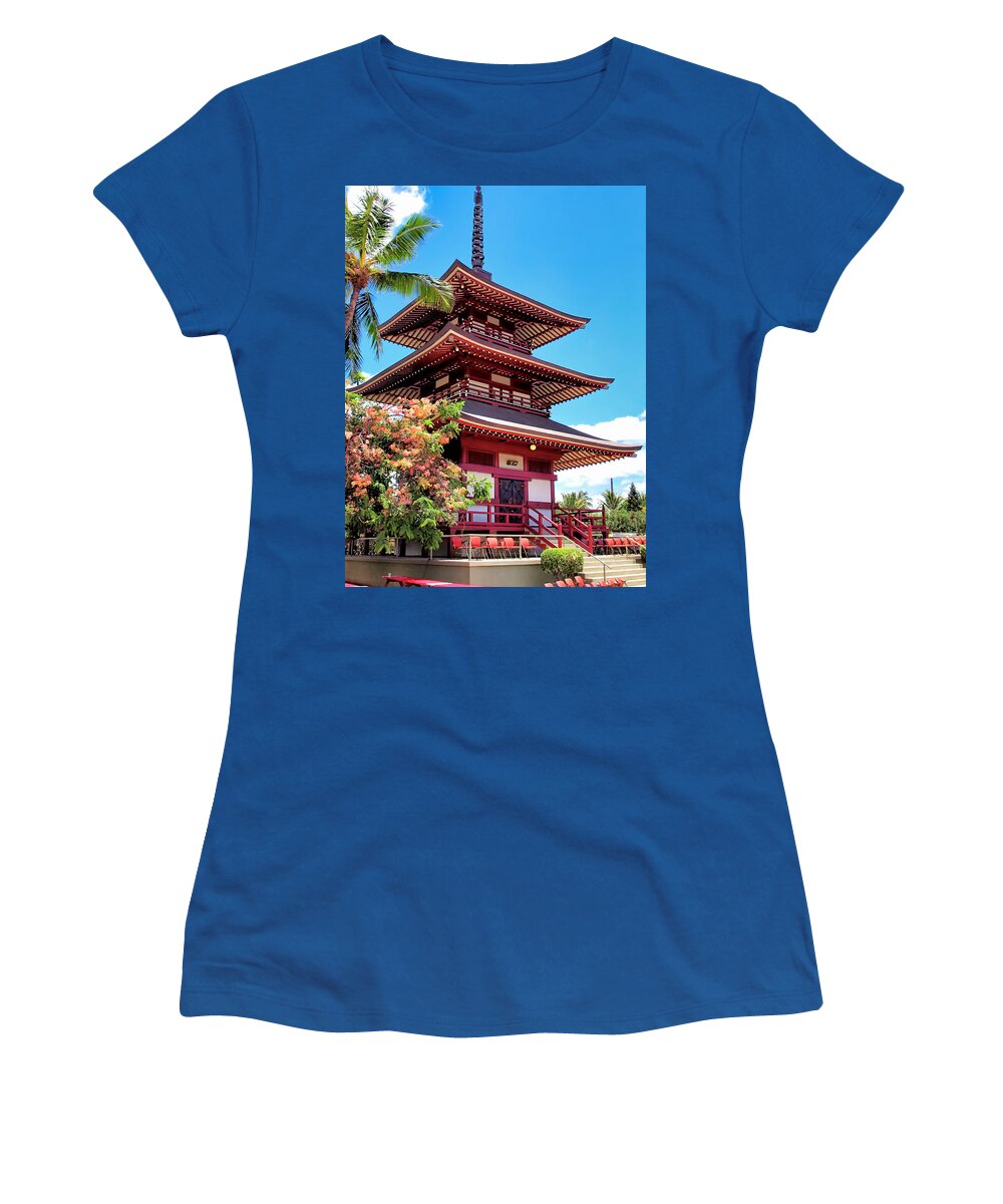 Hawaii Women's T-Shirt featuring the photograph Mission 12 by Dawn Eshelman