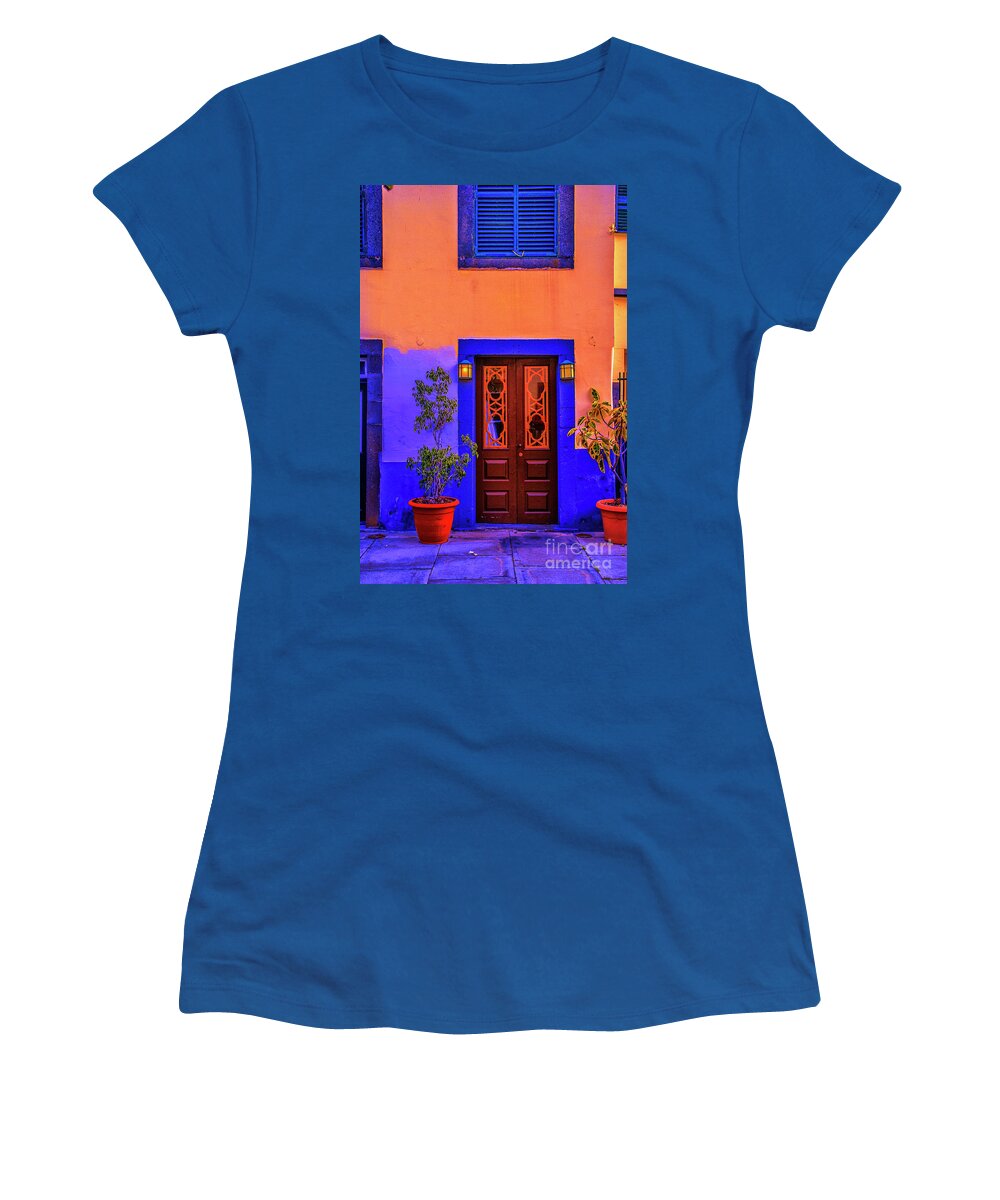 Madera Doorway Warm Colors Women's T-Shirt featuring the photograph Madera Door by Rick Bragan