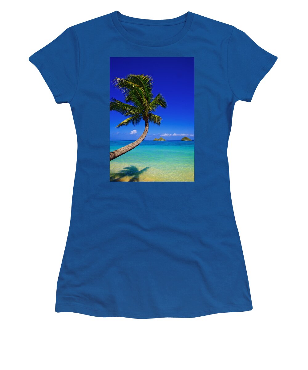 Afternoon Women's T-Shirt featuring the photograph Paradise Palm over Lanikai by Tomas del Amo - Printscapes