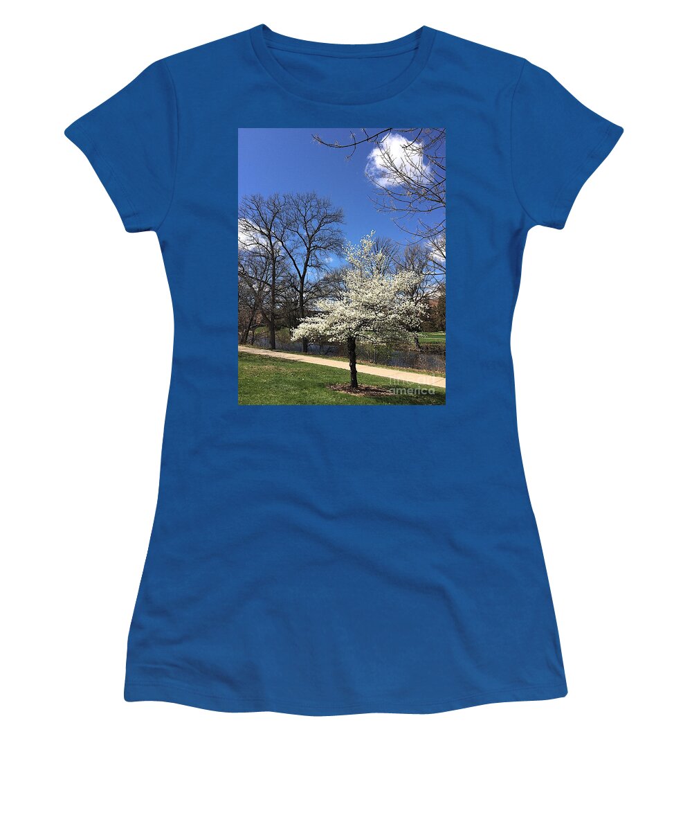 Blooms Women's T-Shirt featuring the photograph Shaw View by Joseph Yarbrough
