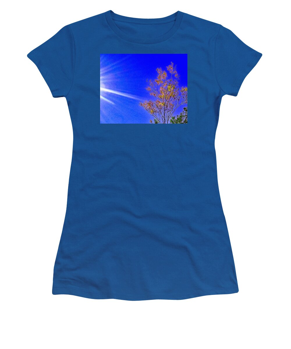 Sky Women's T-Shirt featuring the photograph Sun Tree by Andrew Lawrence