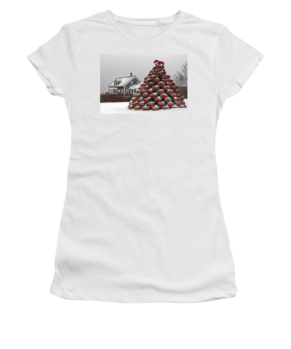 Maine Women's T-Shirt featuring the photograph Trapped by Karin Pinkham