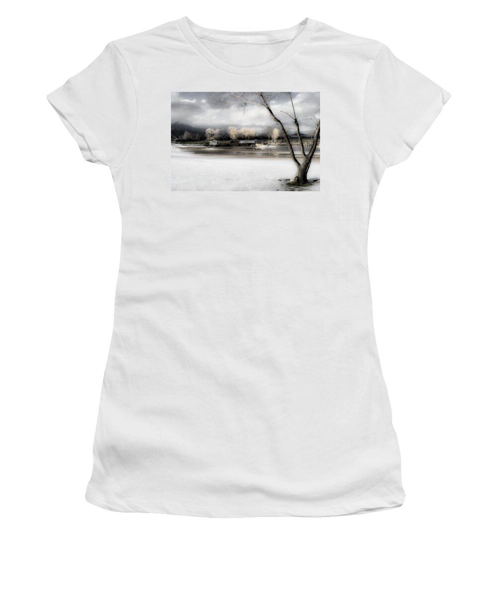 Sandpoint Women's T-Shirt featuring the photograph City Beach In Winter by Lee Santa