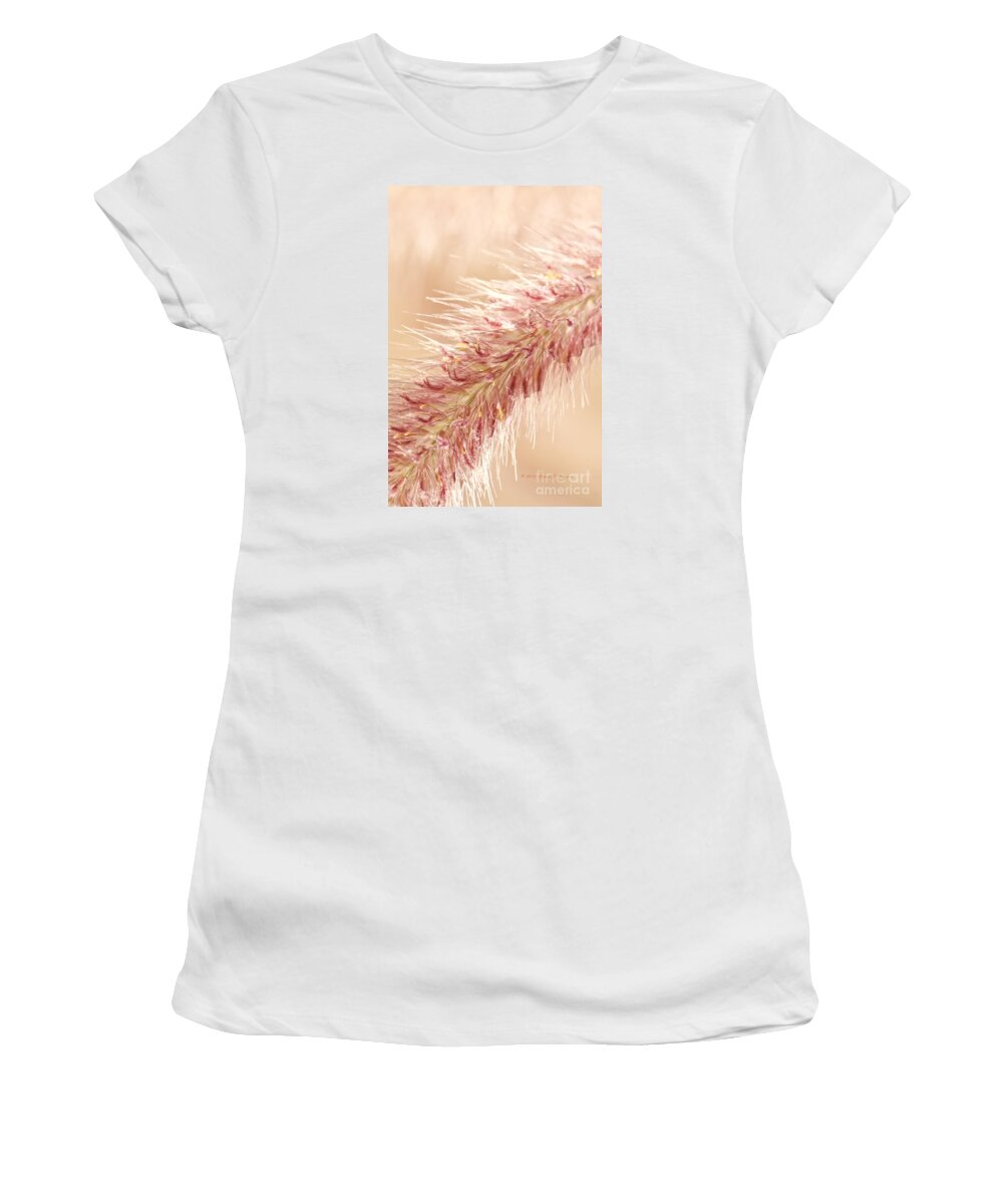 Close-up Women's T-Shirt featuring the photograph Fountain Grass Blooms  #2 by Richard J Thompson 