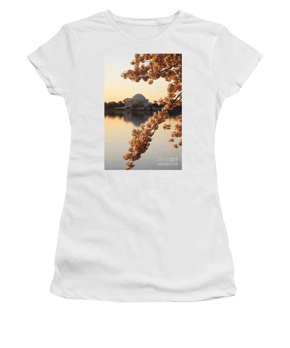 Washington Dc Women's T-Shirt featuring the photograph Sunrise over Jefferson Memorial by Brian Jannsen