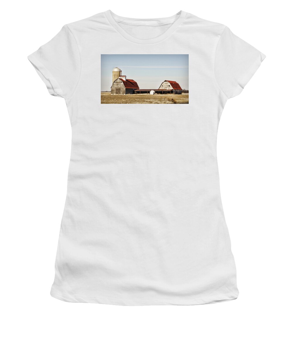 Barn Women's T-Shirt featuring the photograph Timeless Twosome by Cricket Hackmann