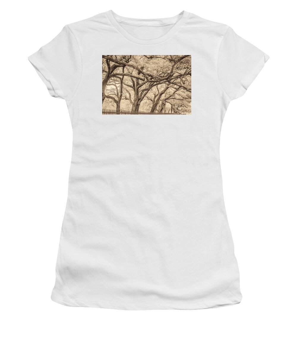 New Orleans Women's T-Shirt featuring the photograph Washington Square Live Oaks by Scott Rackers