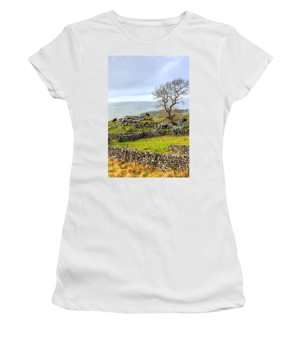 Yorkshire Women's T-Shirt featuring the photograph Yorkshire Dales by Sue Leonard