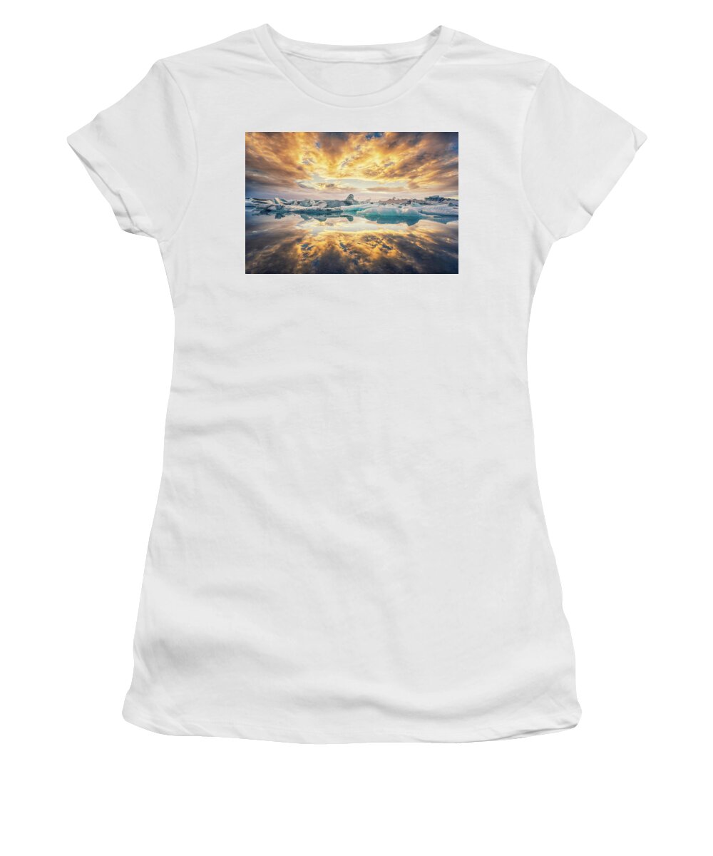 Landscape Women's T-Shirt featuring the photograph Jokulsarlon Sunset #1 by James Billings
