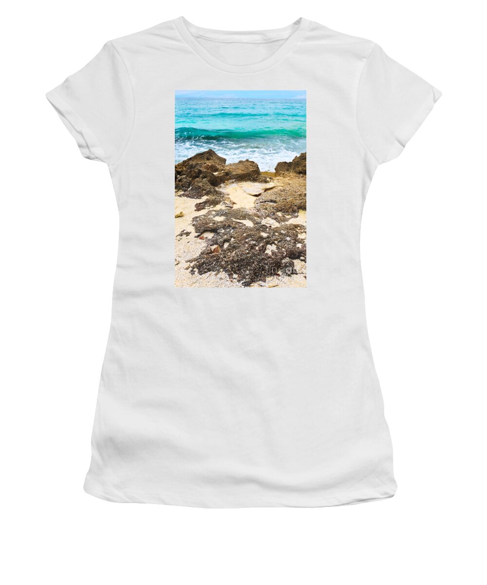 Beach Women's T-Shirt featuring the photograph Seascape #4 by MotHaiBaPhoto Prints
