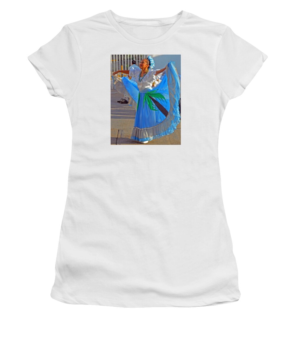 Acapulco Women's T-Shirt featuring the photograph Acapulco Dancer by Ron Kandt