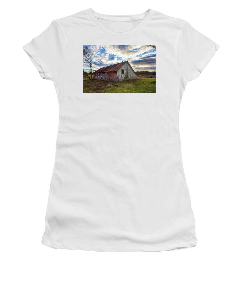 Bay Women's T-Shirt featuring the photograph Bay Avenue Barn by Robert Seifert
