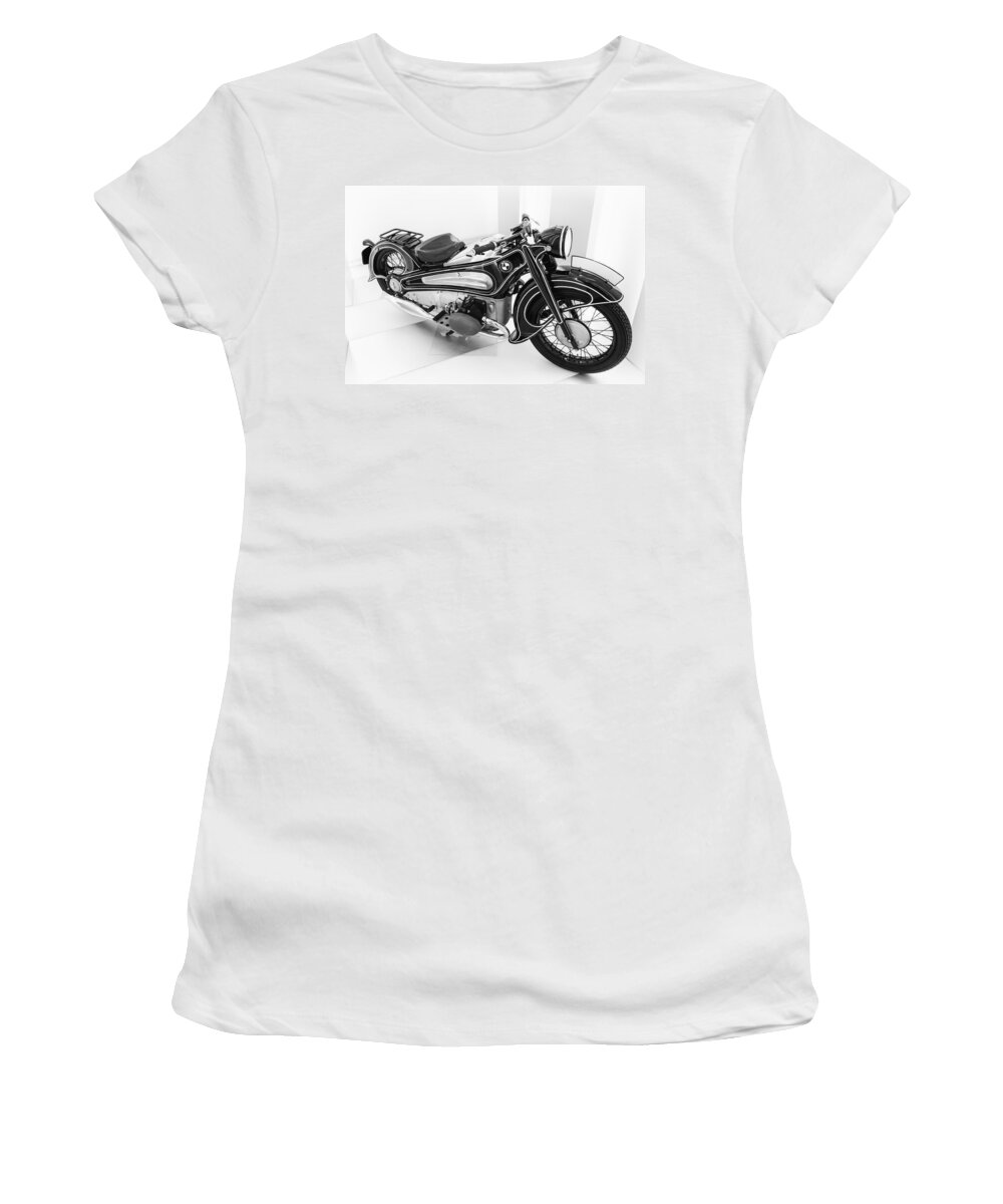 Bmw Women's T-Shirt featuring the photograph BMW R7 1934 Prototype by Pablo Lopez