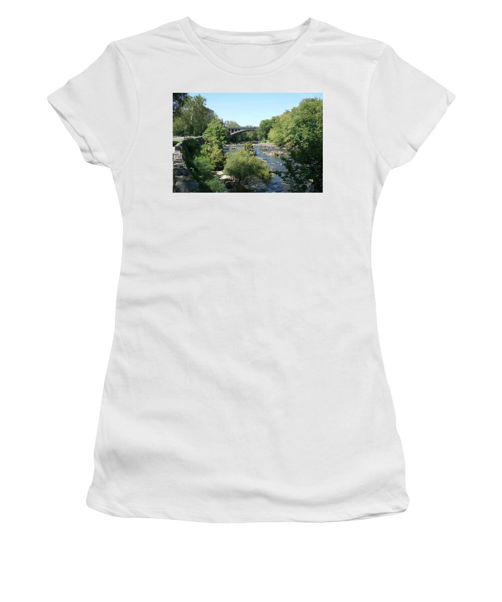 Washington Women's T-Shirt featuring the photograph Brandywine Creek, Wilmington #05446 by Raymond Magnani