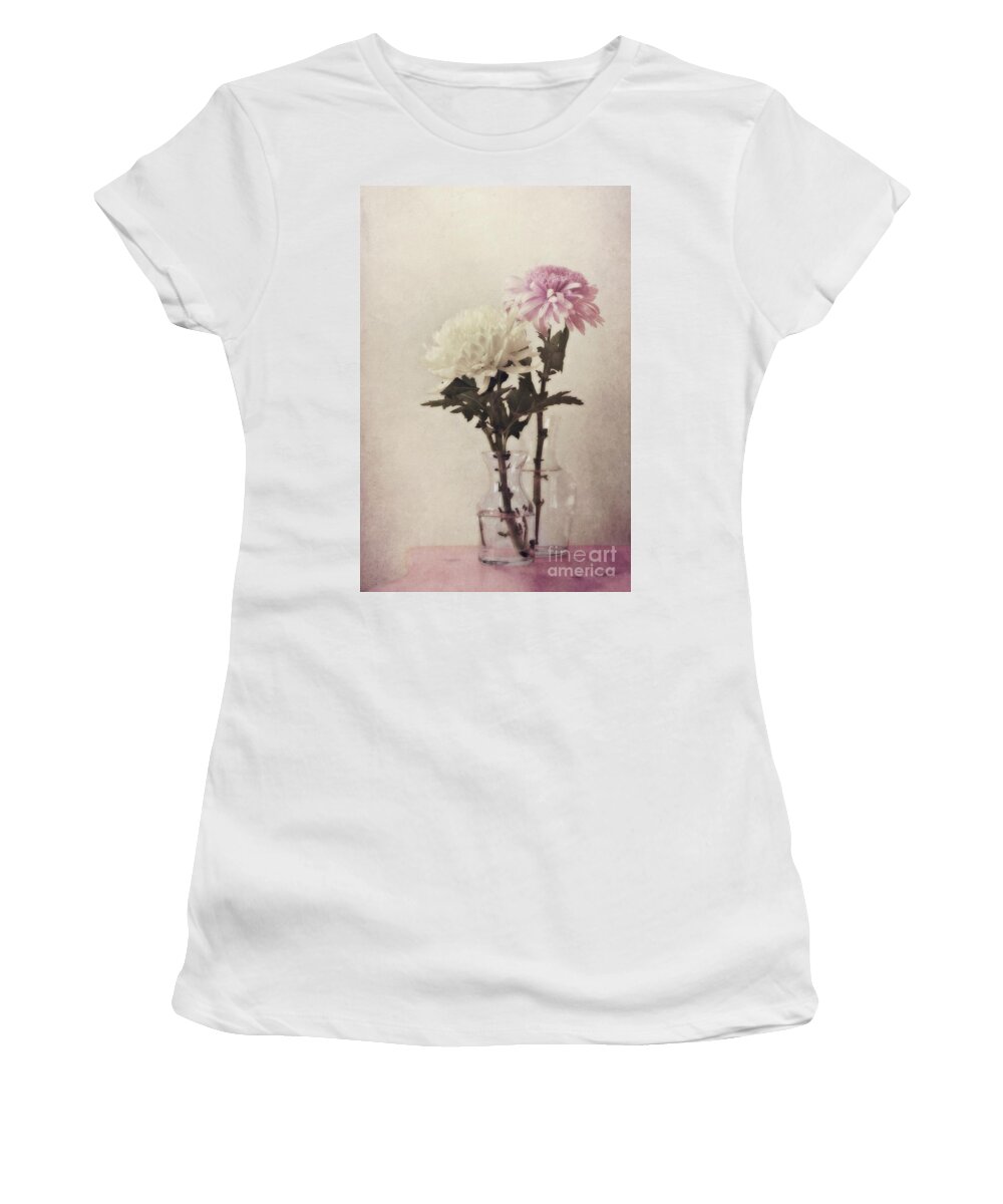 Daisy Women's T-Shirt featuring the photograph Closely by Priska Wettstein
