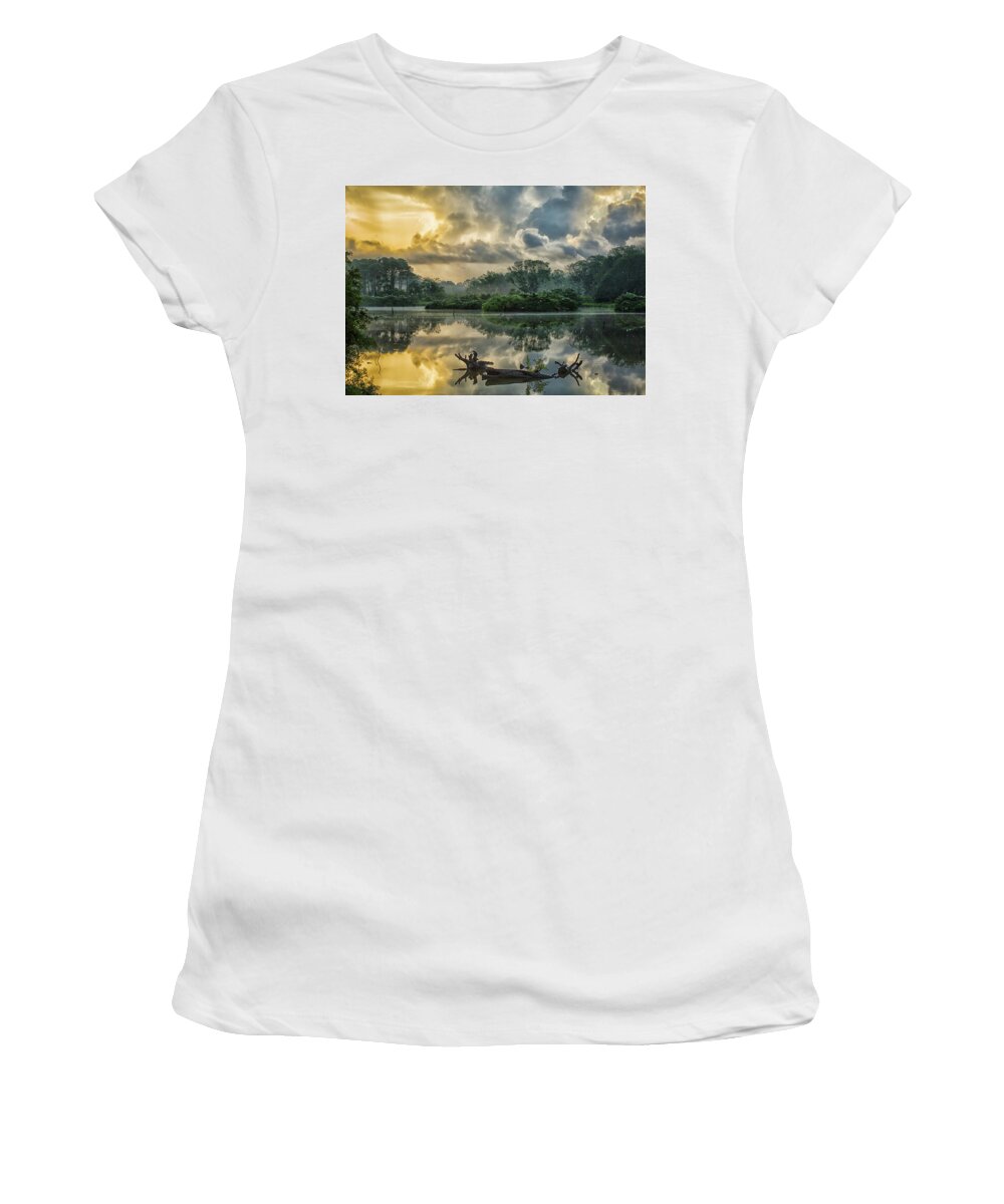 Harris Neck Women's T-Shirt featuring the photograph Early Morning at Woody Pond by Ray Silva