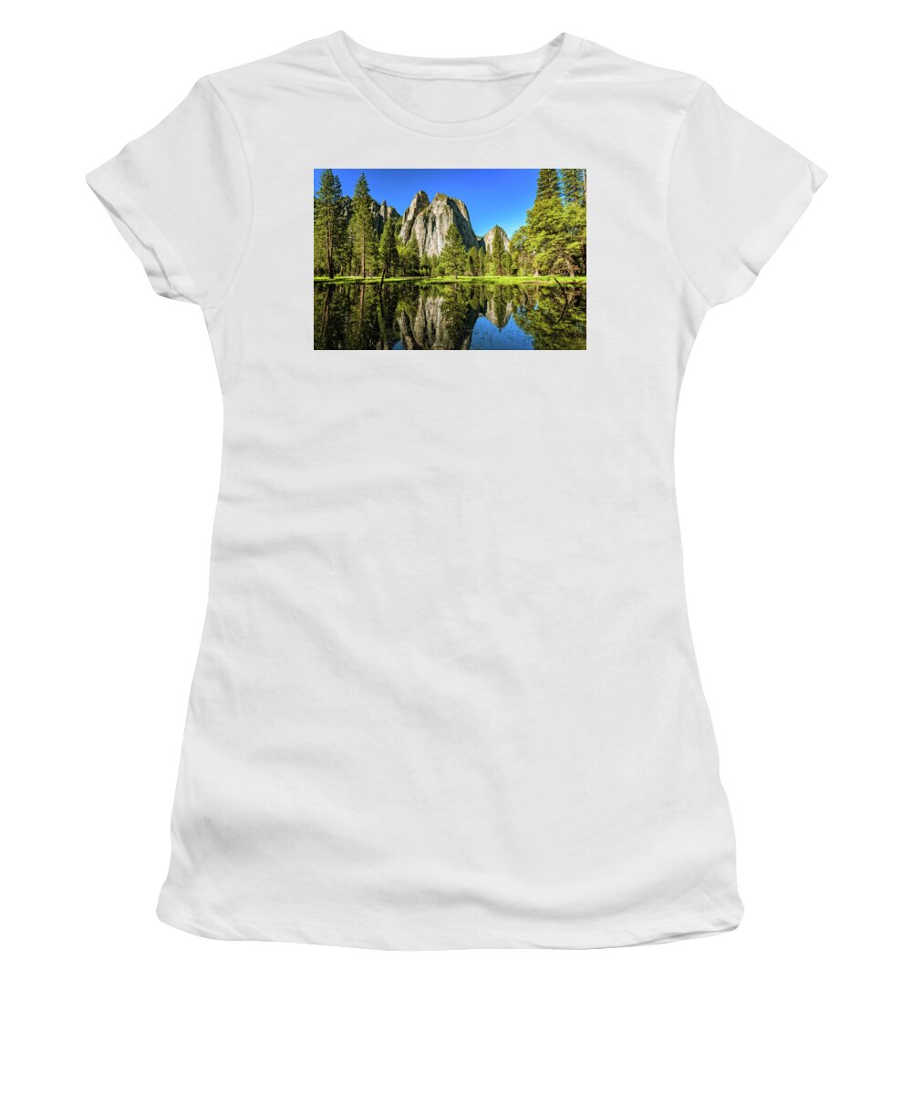 Blue Sky Women's T-Shirt featuring the photograph Early Morning view at Cathedral Rocks Vista by John Hight