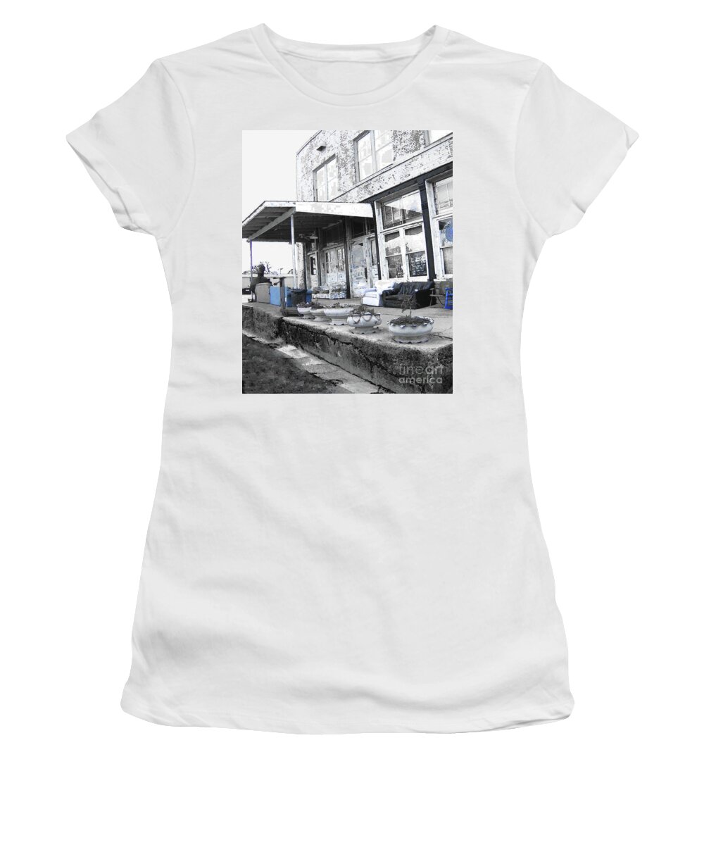 Clarksdale Women's T-Shirt featuring the digital art Ground Zero Clarksdale MS #1 by Lizi Beard-Ward