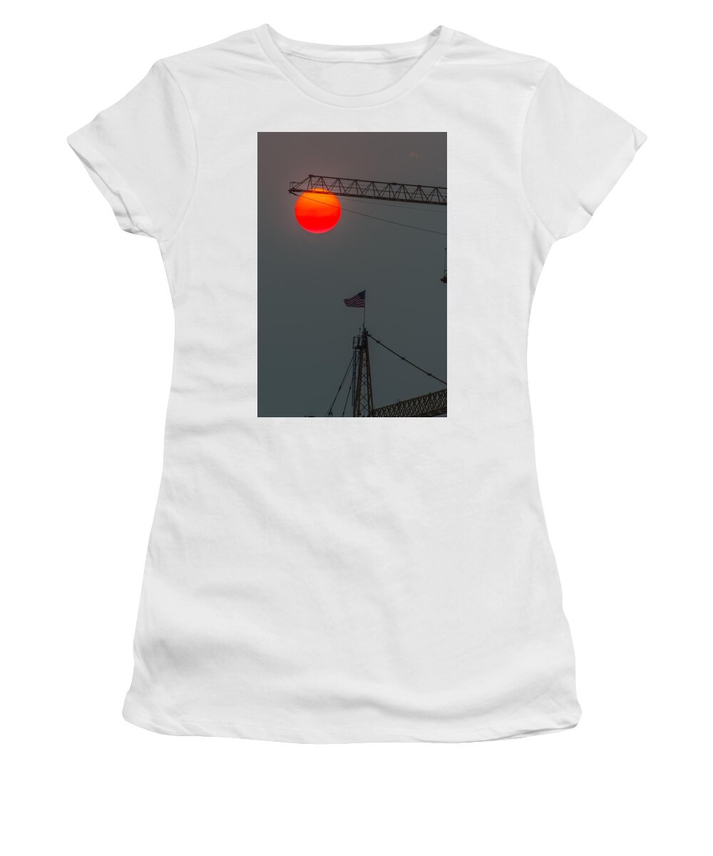 Red Sun Women's T-Shirt featuring the photograph Red Sun with Crane by Hisao Mogi