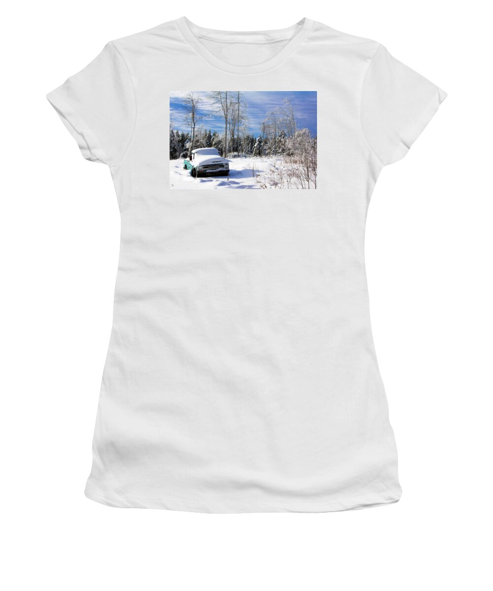 Blue Hill Women's T-Shirt featuring the photograph Snow Truck by Darryl Hendricks