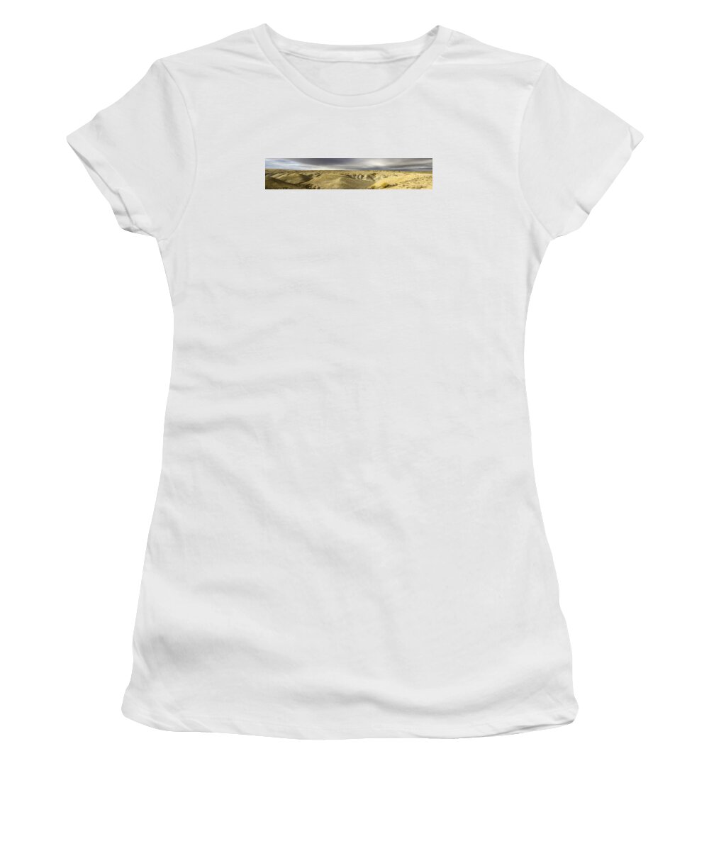 Wyoming Women's T-Shirt featuring the photograph Wyoming Skyline 3 by Cathy Anderson