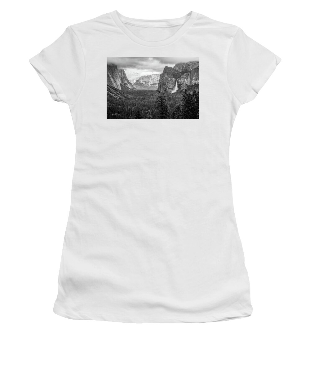 Yosemite Women's T-Shirt featuring the photograph Yosemite View 38 by Ryan Weddle