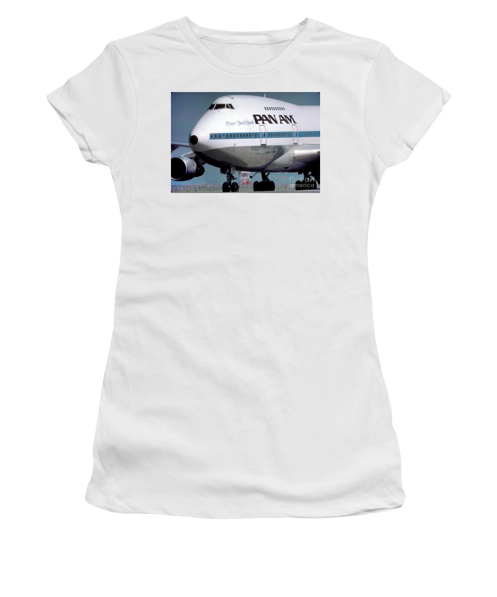 N539pa Women's T-Shirt featuring the photograph Clipper Black Hawk Boeing 747SP-21 at SFO by Wernher Krutein
