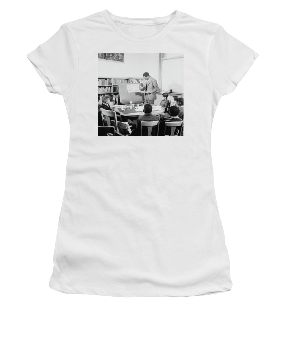 African-american Women's T-Shirt featuring the photograph Jacob Lawrence, American Painter by Science Source