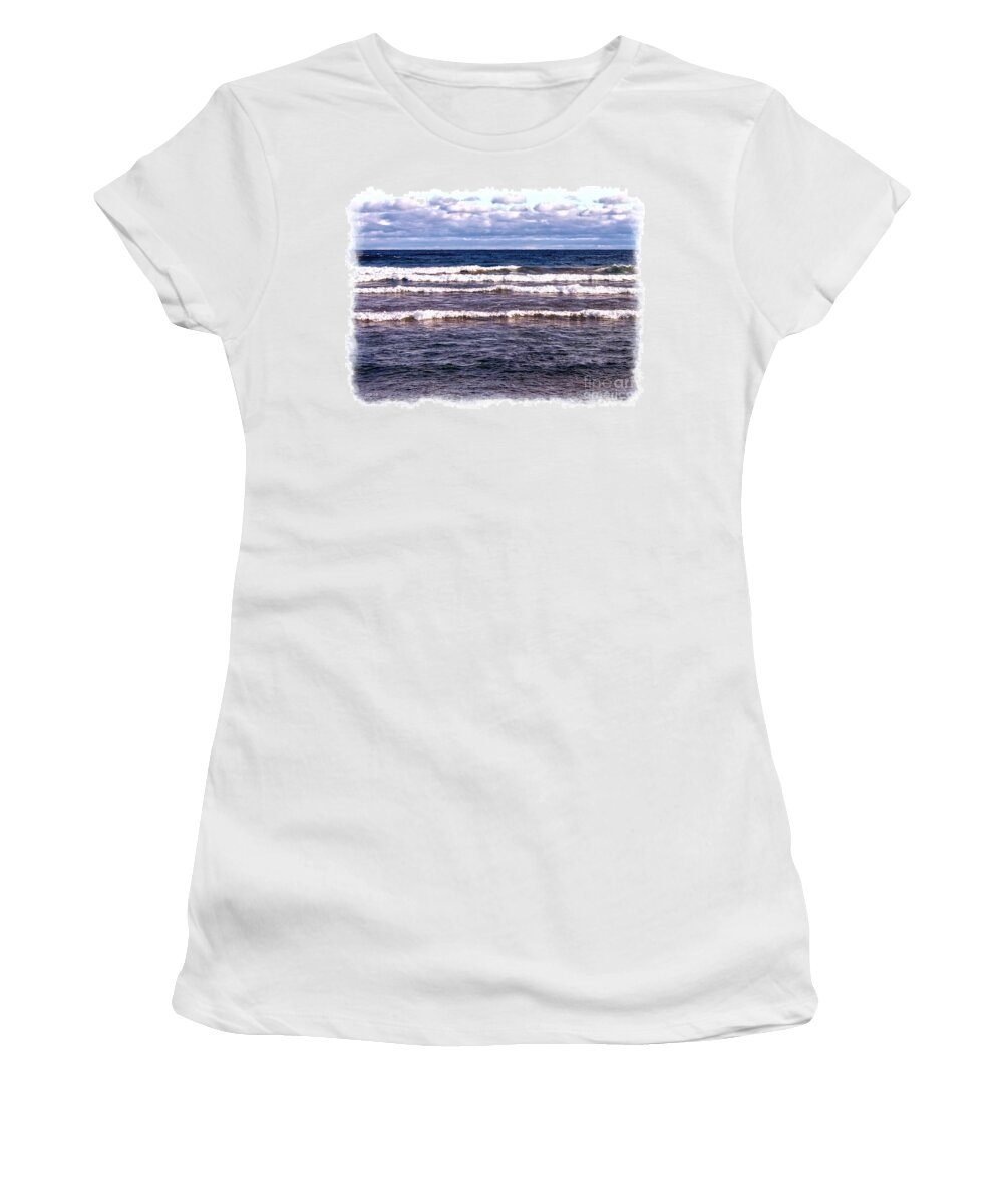 Lake Superior Women's T-Shirt featuring the digital art Lake Superior Horizon by Phil Perkins