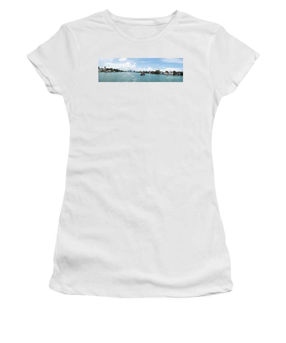 Miami Women's T-Shirt featuring the photograph Miami8 by Merle Grenz
