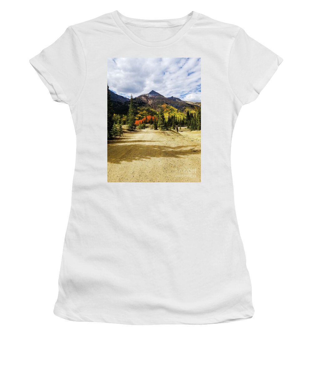 Colorado Women's T-Shirt featuring the photograph Mountain View by Elizabeth M