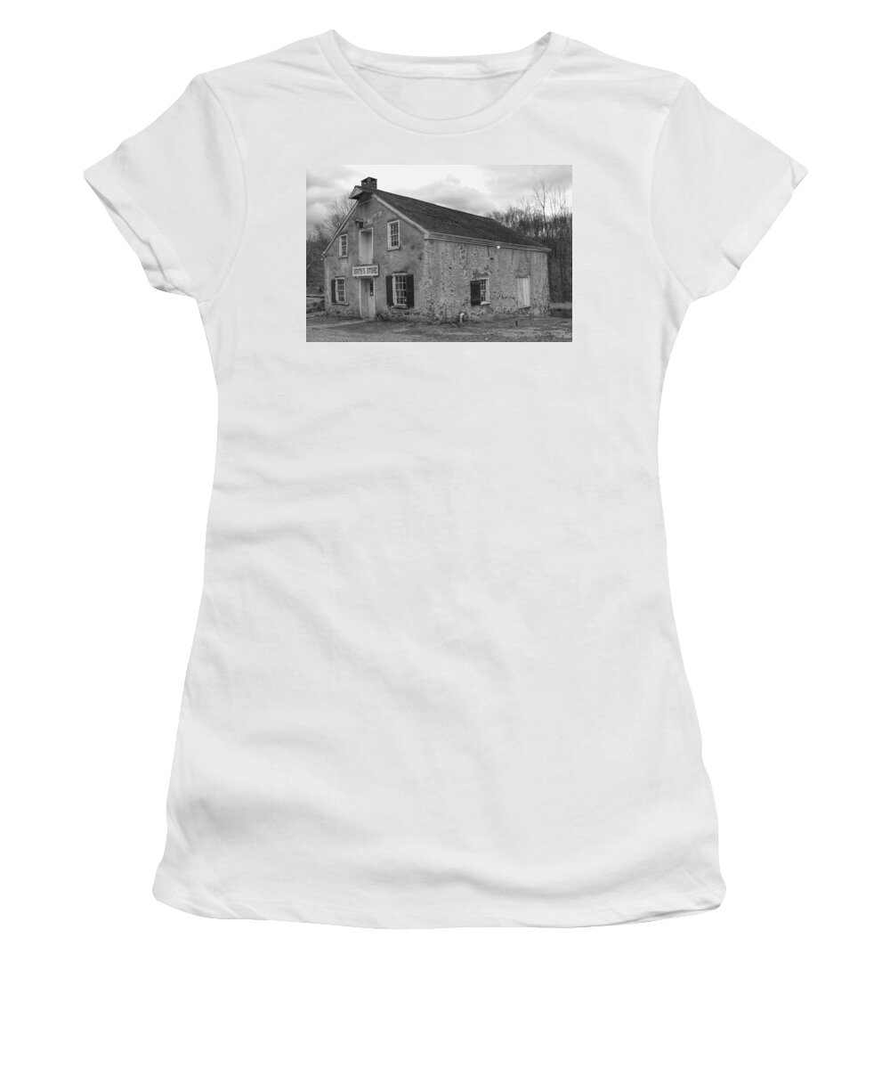 Waterloo Village Women's T-Shirt featuring the photograph Smith's Store - Waterloo Village by Christopher Lotito