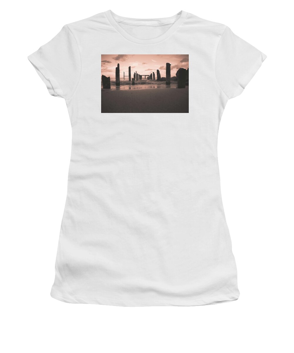  Beach Women's T-Shirt featuring the photograph Glo by Gian Smith